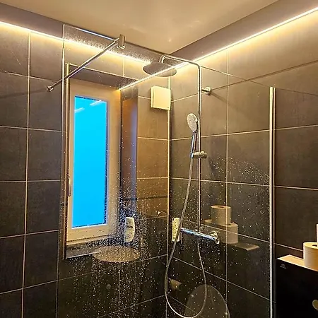 מלון דירות Hbr By *